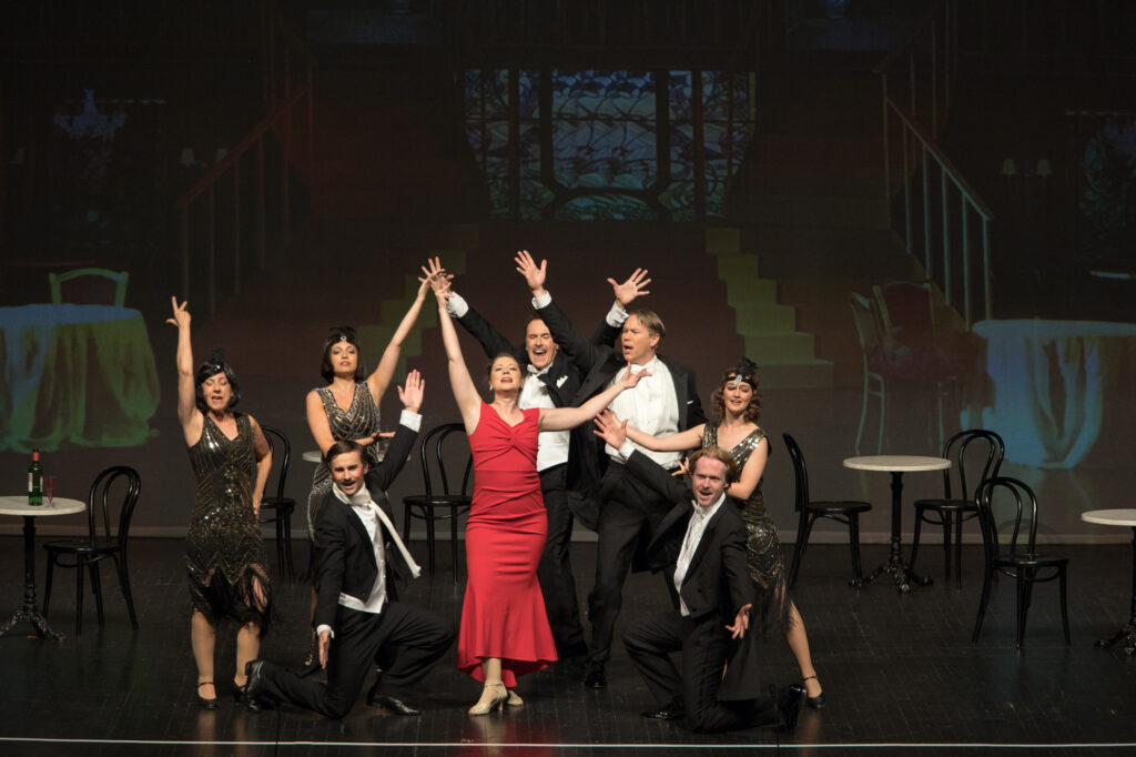 (C) Neue Operette Wien